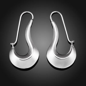 Cresent Moon Earring in White Gold Plated
